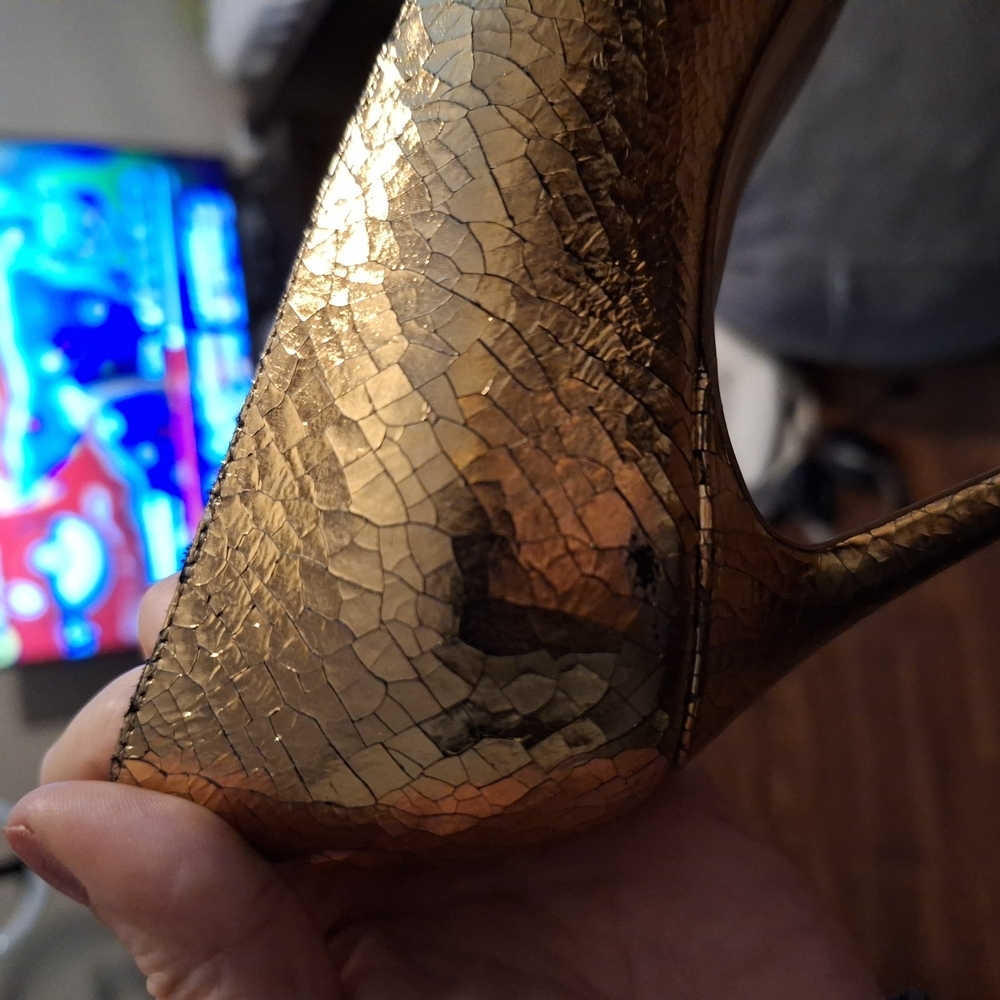Michael Kors Gold Heels. Runway Collection. Made In Italy! $2,000.00 Shoes!! - Picture 6 of 11